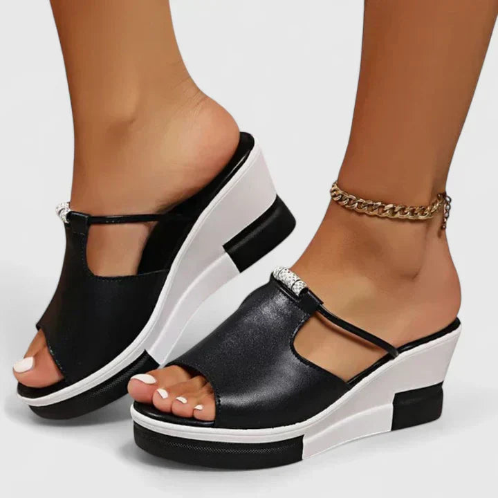 Crystal™ | Orthopedic Sandals